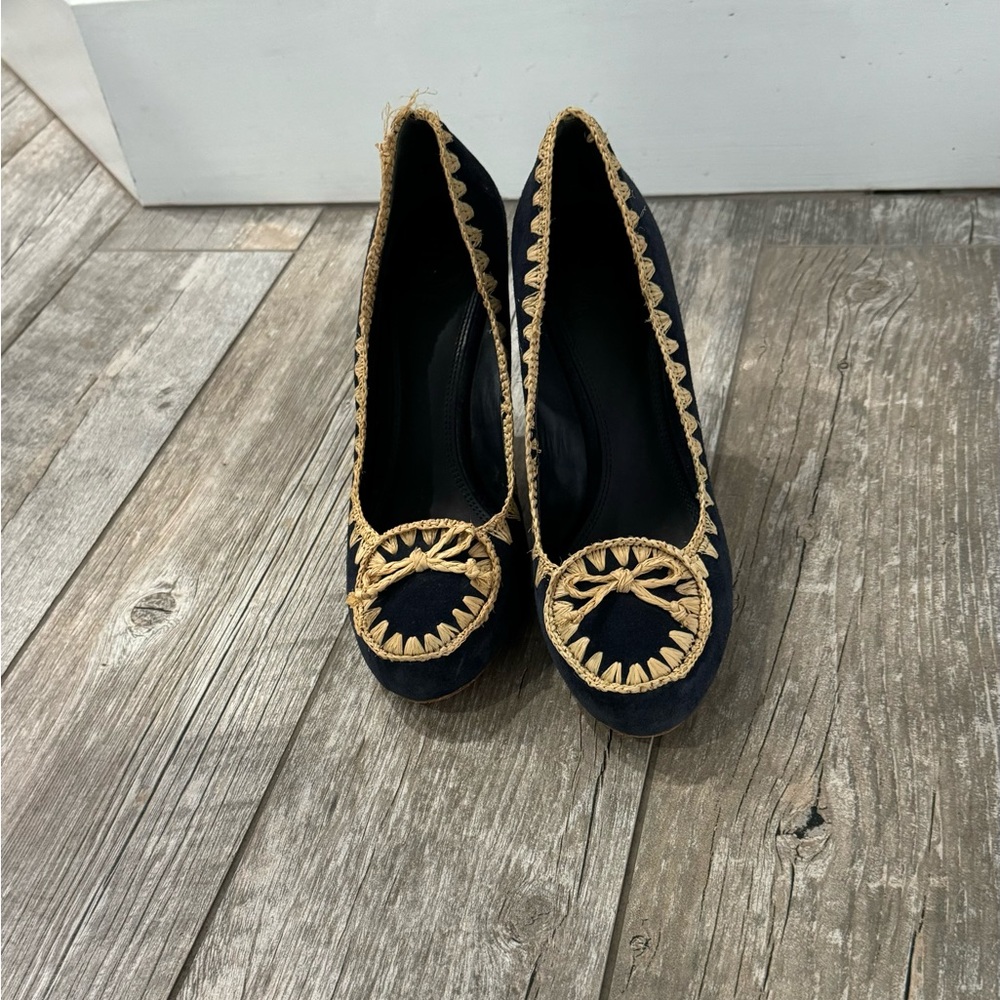 Tory Burch blue wedge size8